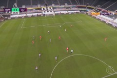 穆里尼奥：足球梦想照进英超，逆境中坚韧执掌教鞭